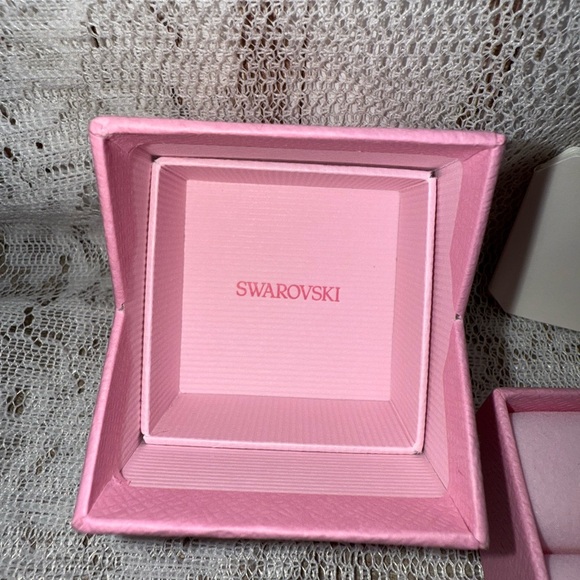 NWT Swarovski Marquise Zirconia Ring - Picture 10 of 11